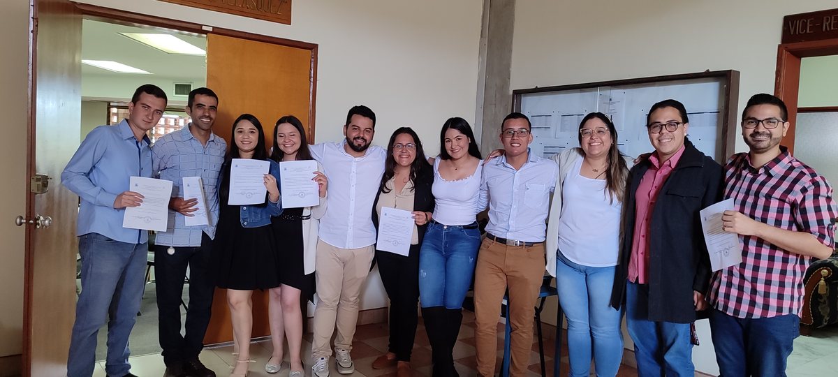 Elected representatives with their credentials, at the Vice-Rectorate